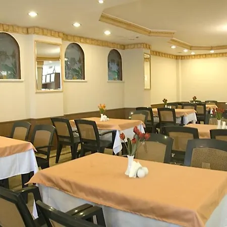 Alperbey אלאניה