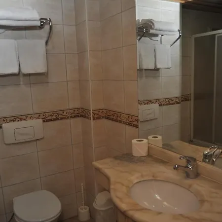 Alperbey Алания